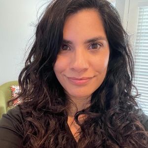 Meet your Posher, Jillian